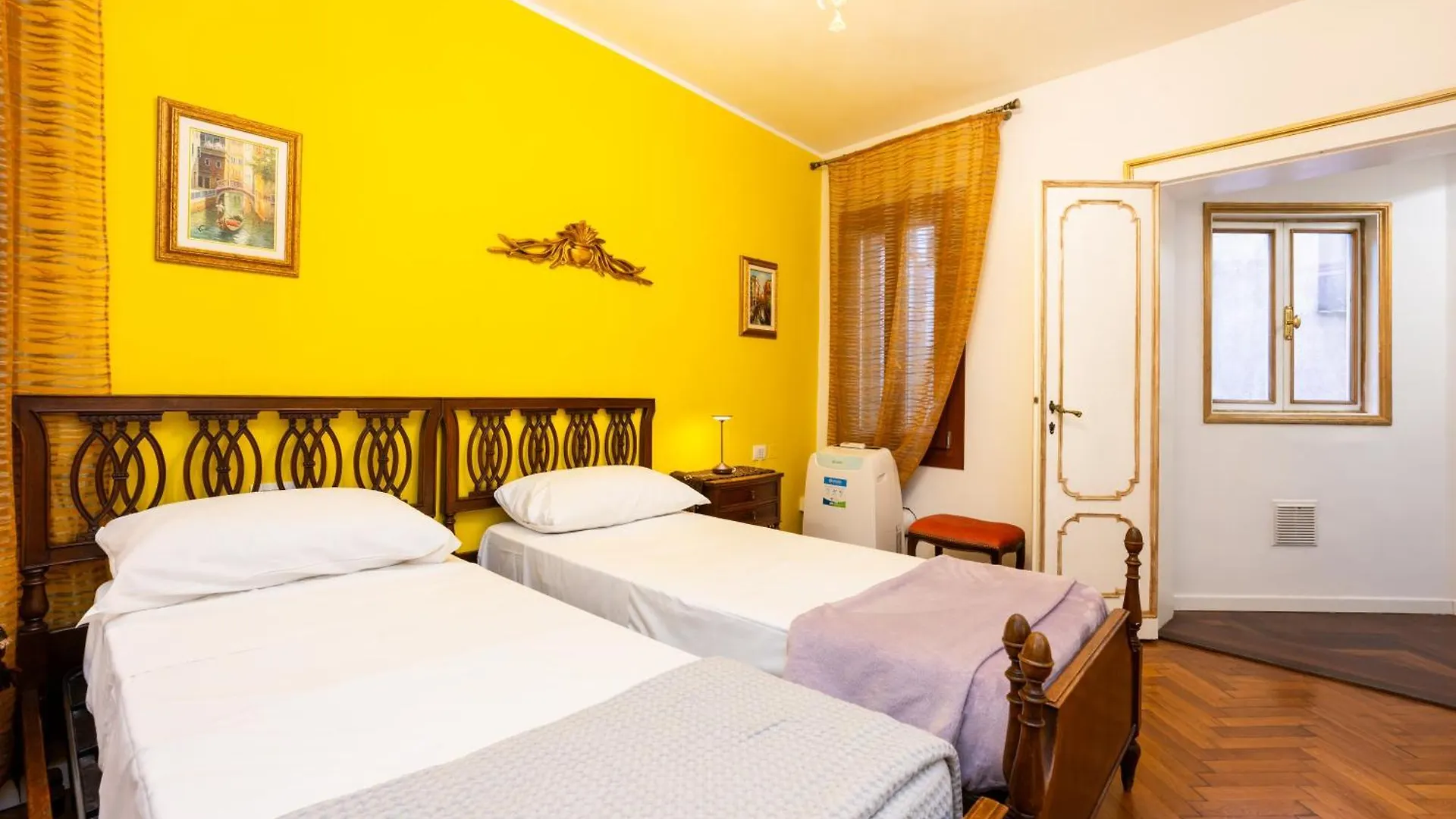 Central Apartment By Rialto Venice